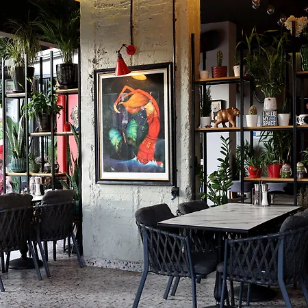 Comfort ホテル 3*