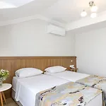 Comfort 3*